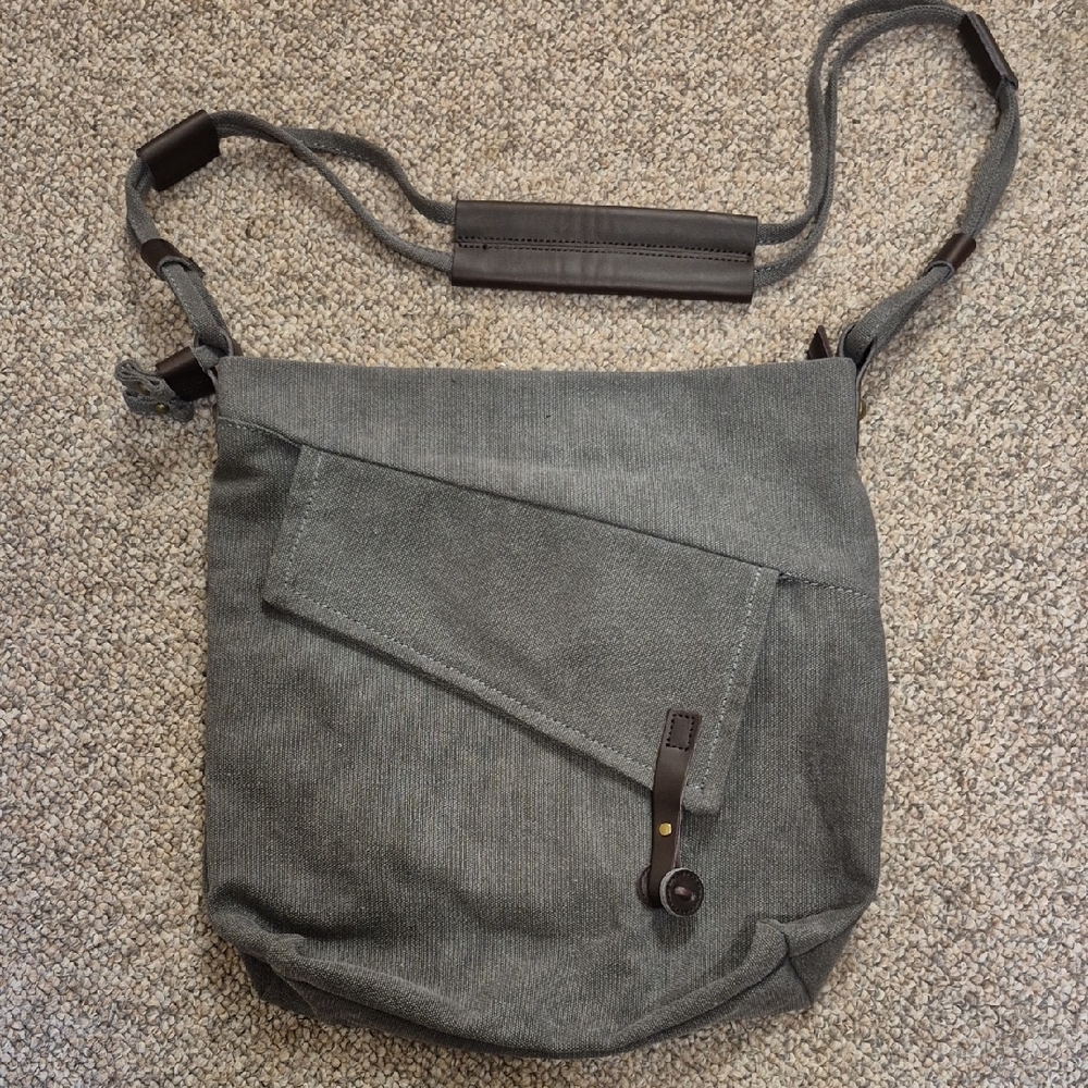 Coofit Stylish Gray Canvas And Brown Leather Unisex Messenger Bag EUC